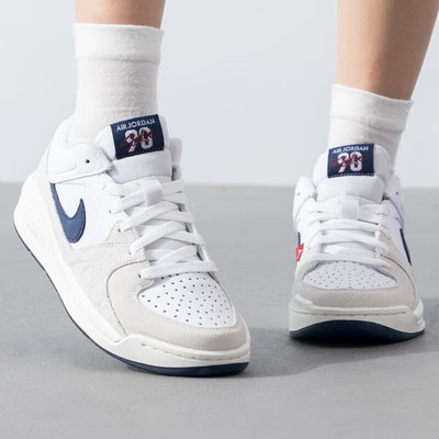 耐克篮球鞋大童女鞋休闲鞋