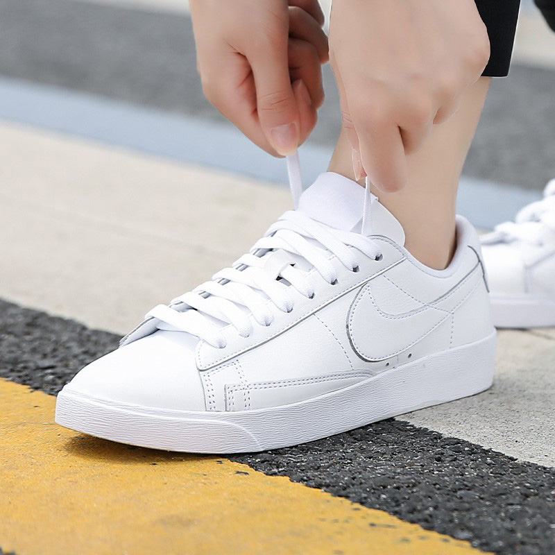 Nike Blazer Low 耐克小白鞋女鞋休闲鞋开拓者板鞋潮AV93