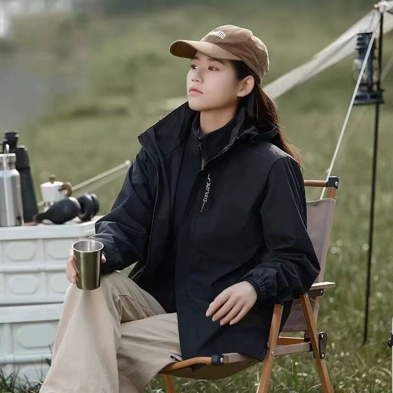 冲锋衣女单层薄款春秋季运动风衣防水透气徒步户外登山服外套男潮