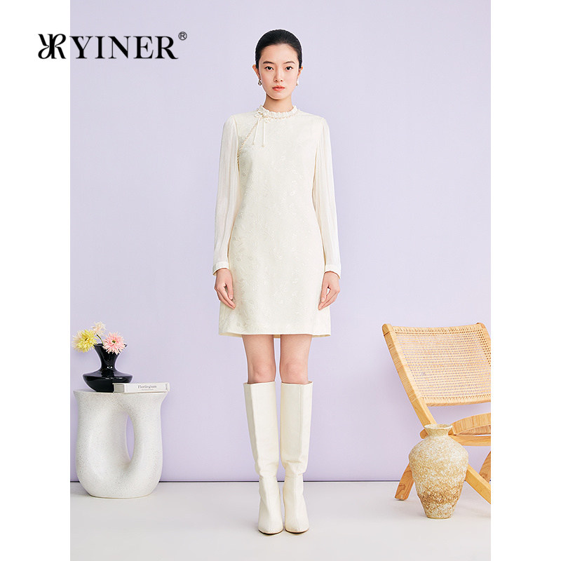 YINER音儿专选2026春季新中式斜襟重工蕾丝珠片刺绣连衣裙长袖