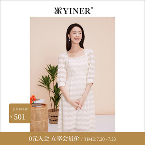 YINER音儿专选女装春季方领镂空茶歇公主袖连衣裙