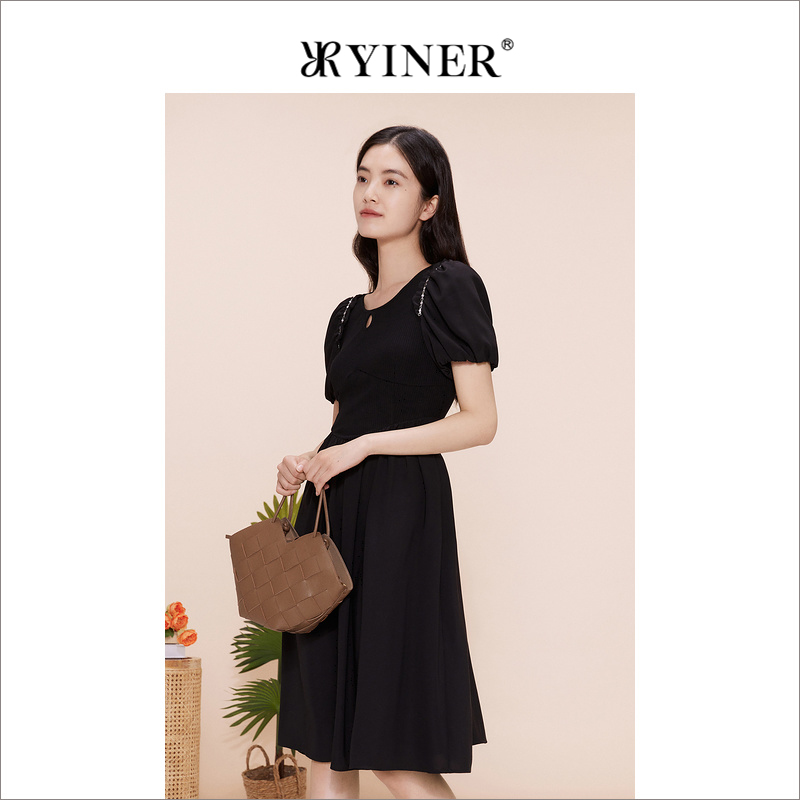 YINER音儿女装夏季优雅轻甜收腰钉珠小黑裙公主袖连衣裙
