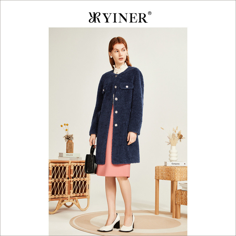 【来了就好】YINER音儿女装冬季中长款羊毛皮草外套8C63580016