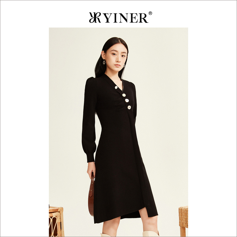 YINER音儿专选女装冬季V领收褶公主袖针织小黑裙连衣裙