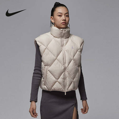 JORDAN耐克女子宽松绗缝马甲25冬新款保暖棉服背心外套HV0414-104