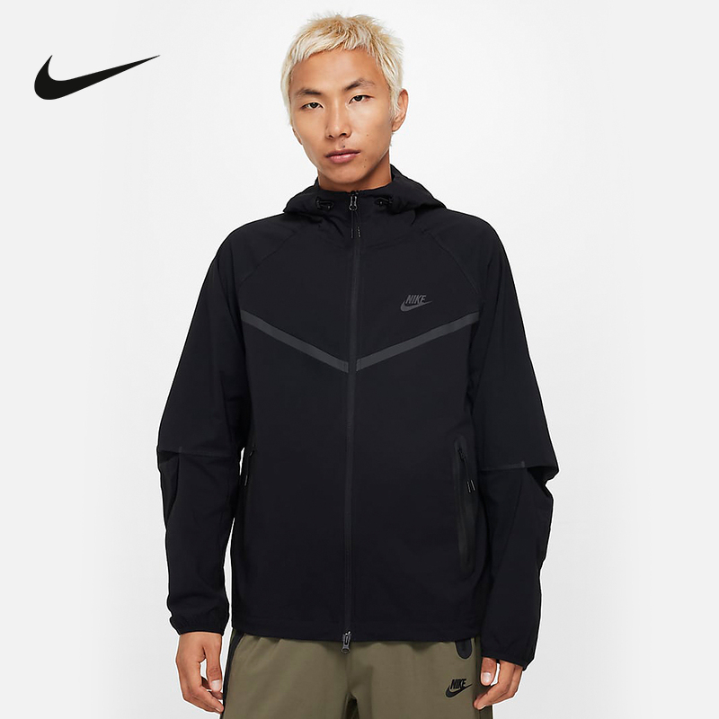 Nike耐克TECH男子梭织夹克夏季新款外套宽松FUTURA叠搭HM7152-010