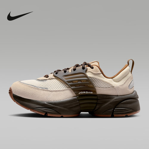 Nike耐克女鞋JORDAN TRUNNER O/S白棕运动鞋漫游飞翼鞋IR1839-003