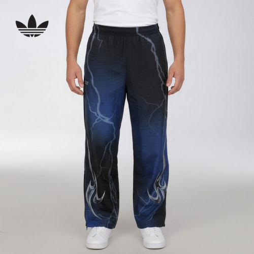 adidas阿迪达斯三叶草足球风渐变色亲肤直筒运动裤梭织长裤KY5775