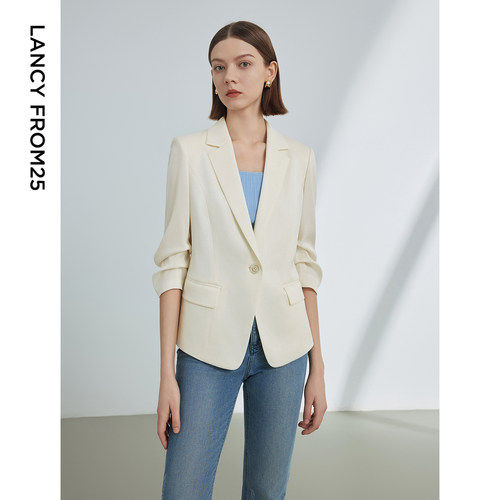 经典驳领 花苞中袖 简洁单扣