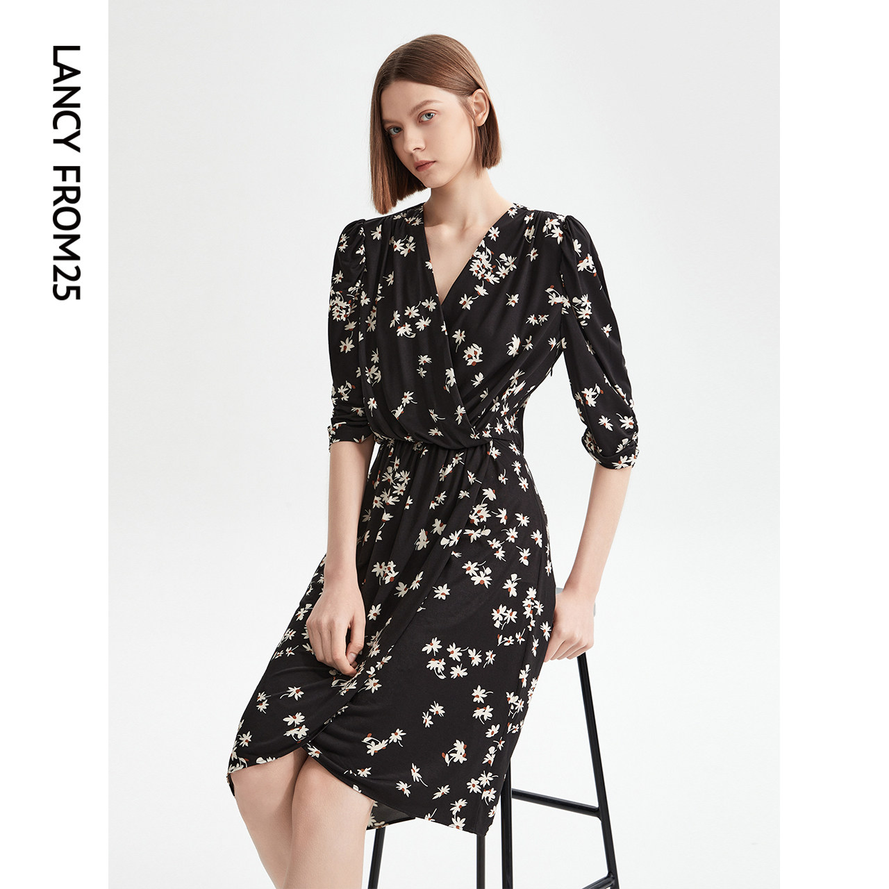 【明星同款】朗姿黑色复古碎花显瘦连衣裙夏季气质裙子,女装/女士精品,连衣裙,淘宝优惠券,粉丝福利购,淘宝优惠卷