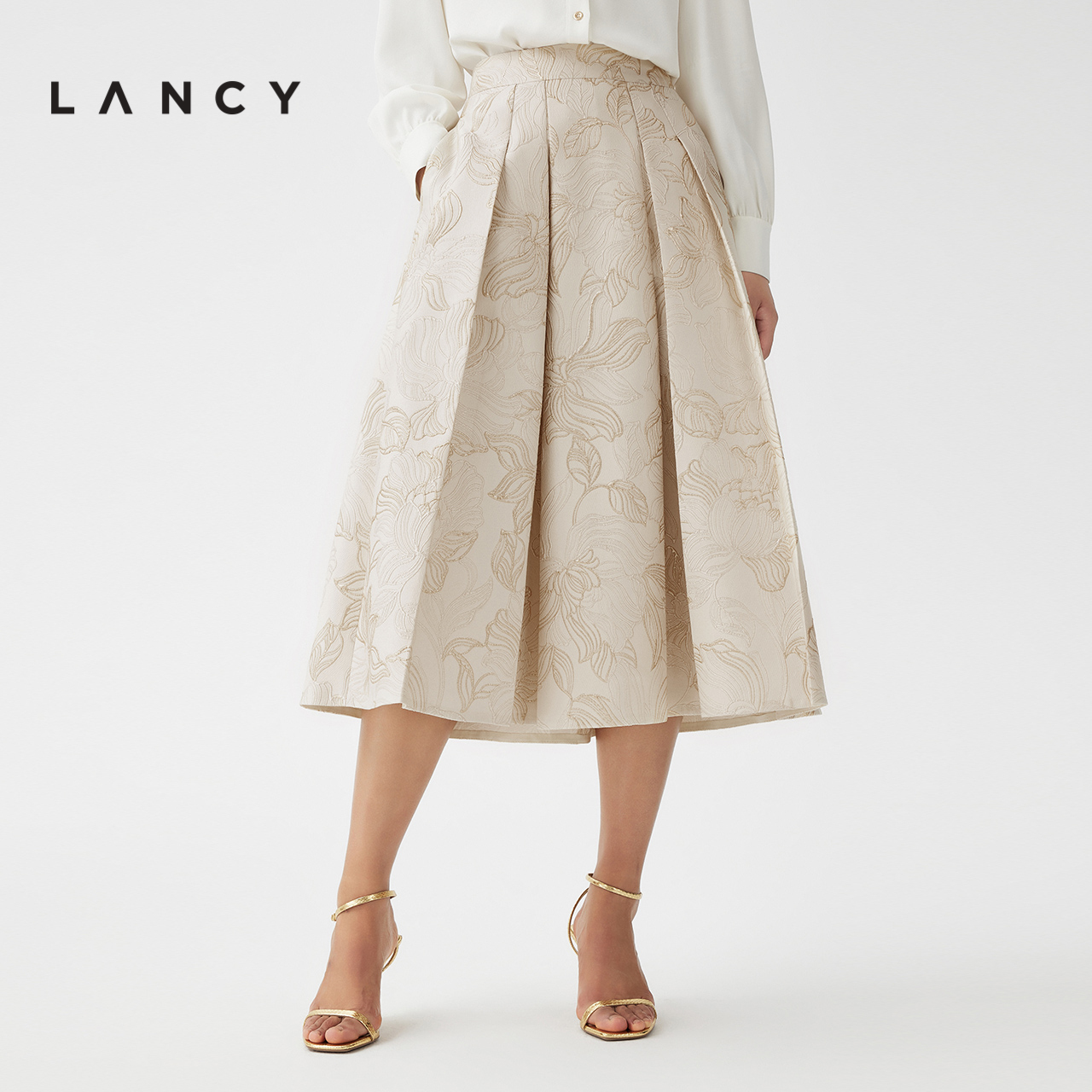 高腰设计 艺术花型 对称压褶