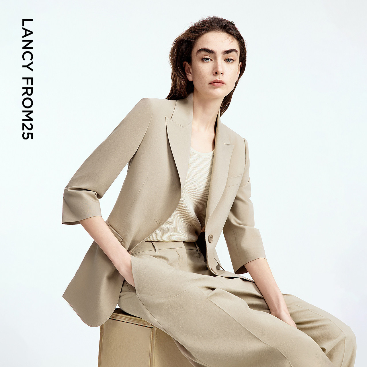 朗姿七分袖收腰薄西装外套高级感气质百搭通勤西服2025年秋季新款,女装/女士精品,西装,淘宝优惠券,粉丝福利购,淘宝优惠卷