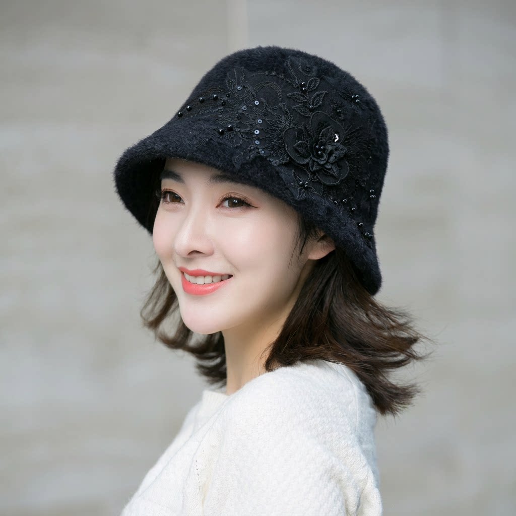 黑色盆帽子女冬天日系亮片蕾丝立体刺绣钉珠仿貂绒毛小檐盆渔夫帽