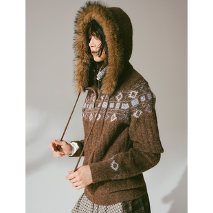 USS 外套 费尔岛提花毛衣女秋冬毛领复古宽松显瘦保暖针织连帽开衫