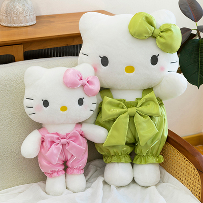 可爱蝴蝶结背带裤hellokitty公仔