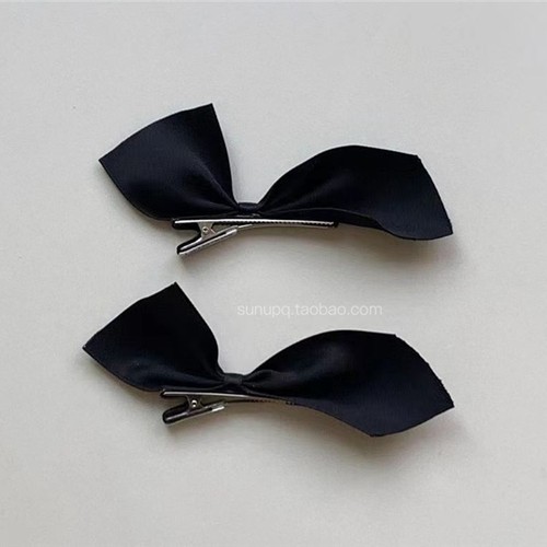 小个蝴蝶结发夹边夹发饰