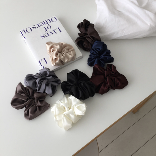 基础百搭纯色缎面大肠发圈