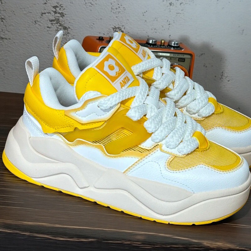 正品安踏大面包厚底增高透气板鞋