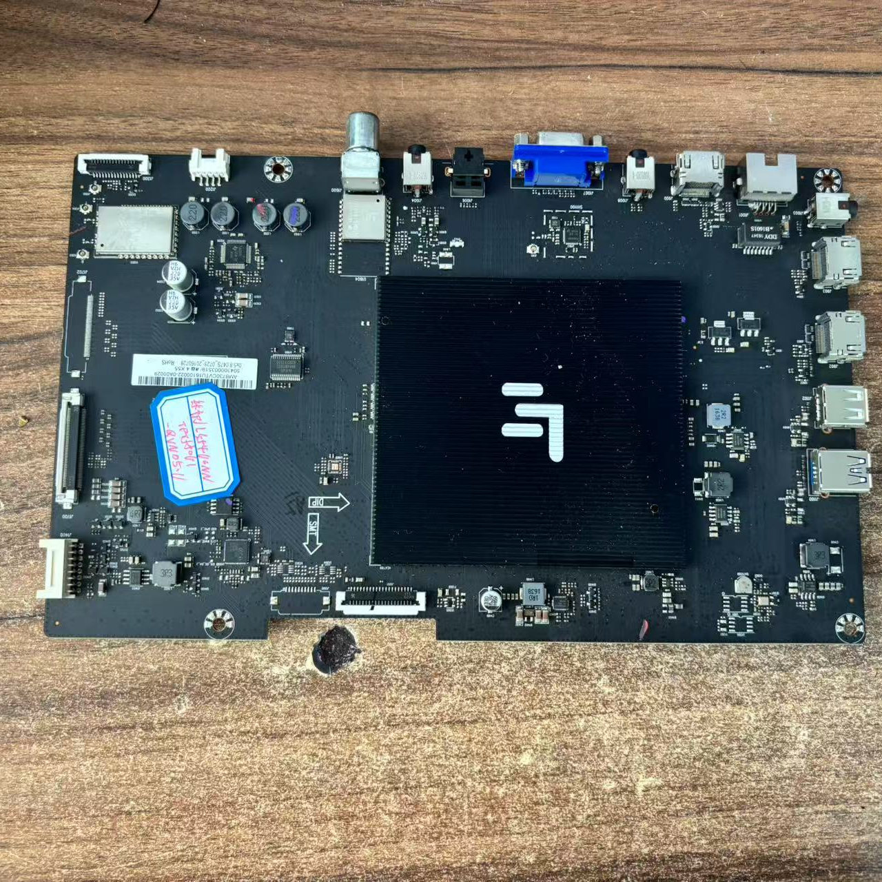 原装乐视L554UCNN 主板203300003082 屏TPT550U1-QVN05.U实图