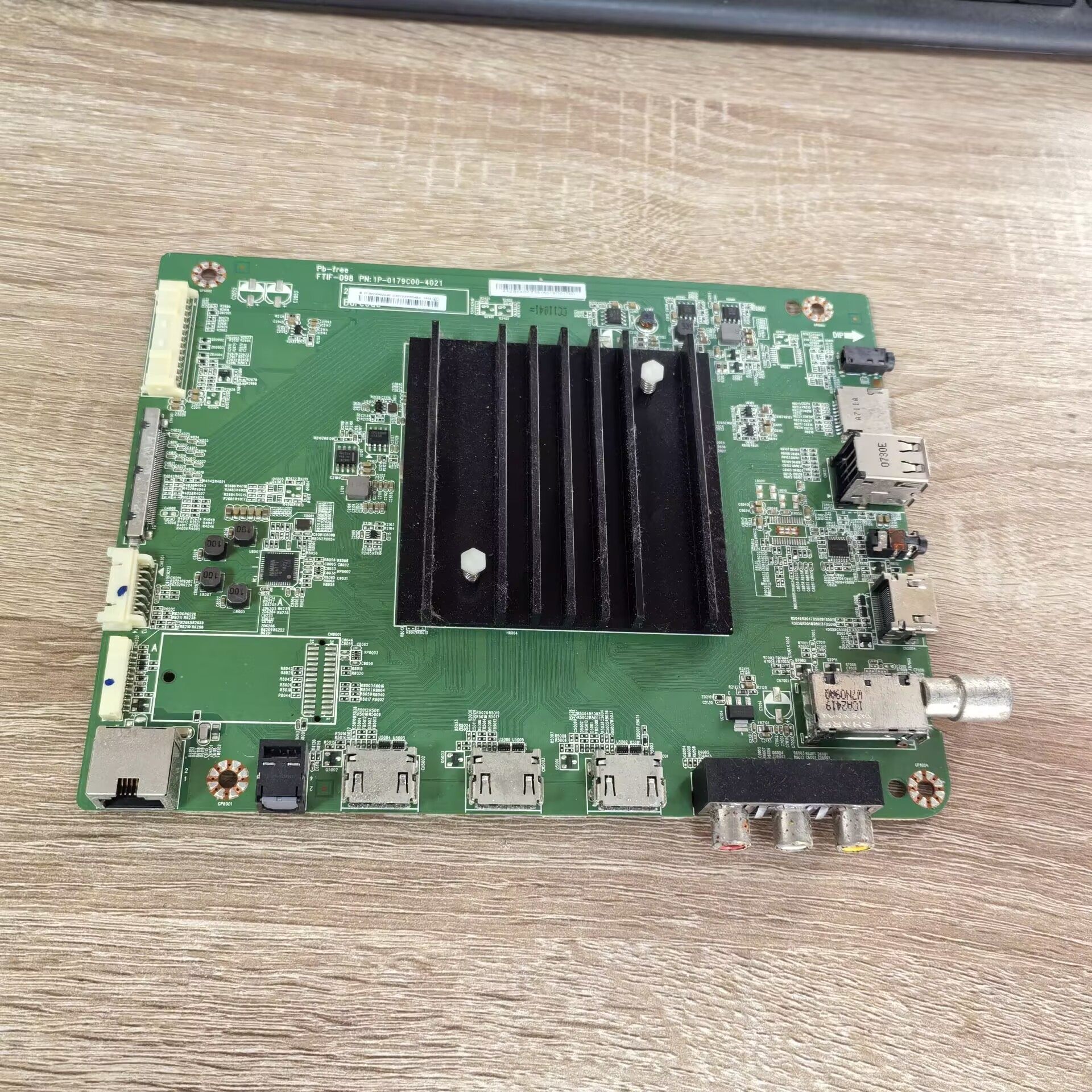 夏普LCD-50SU671A主板1P-0179C00