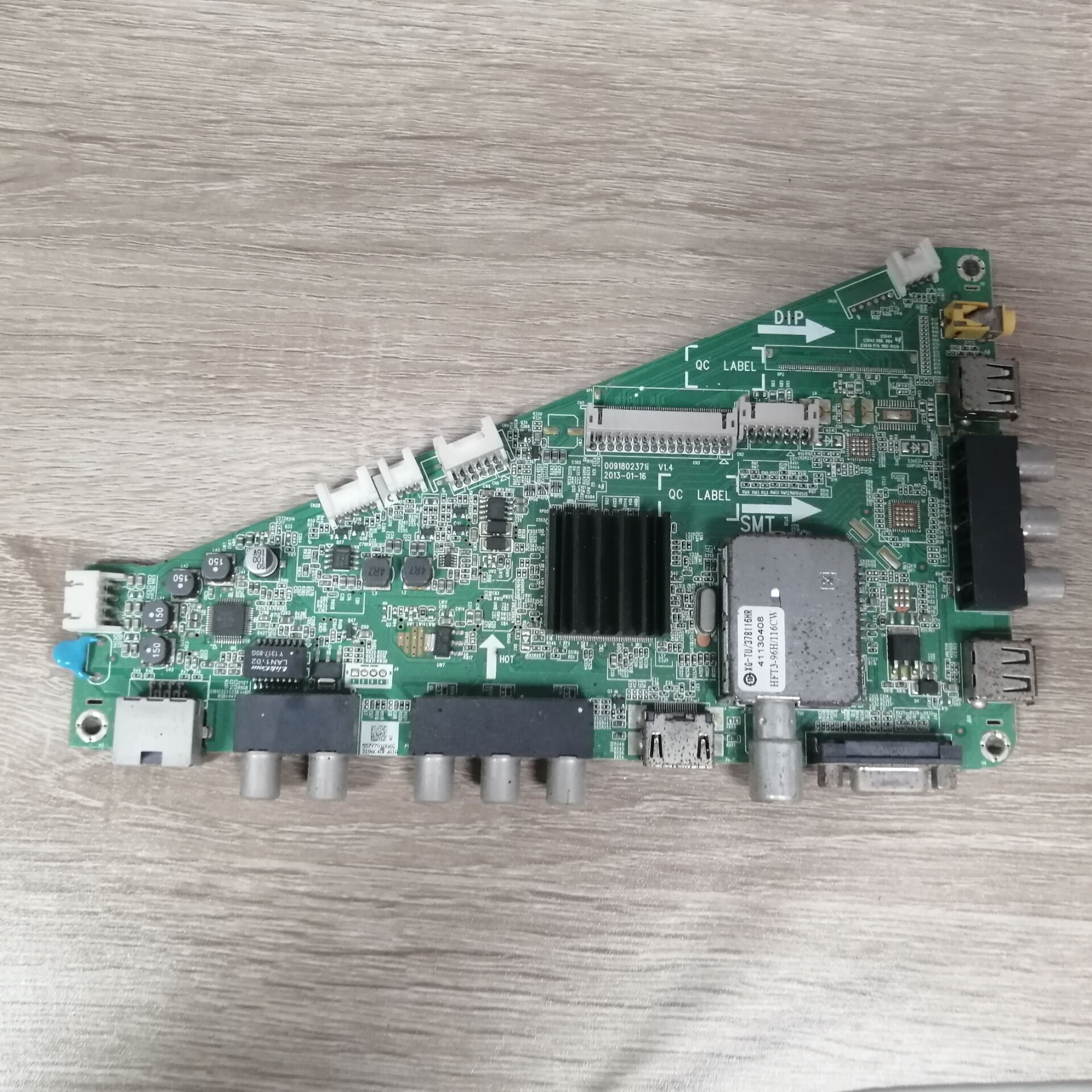 海尔46EU3200主板009180237