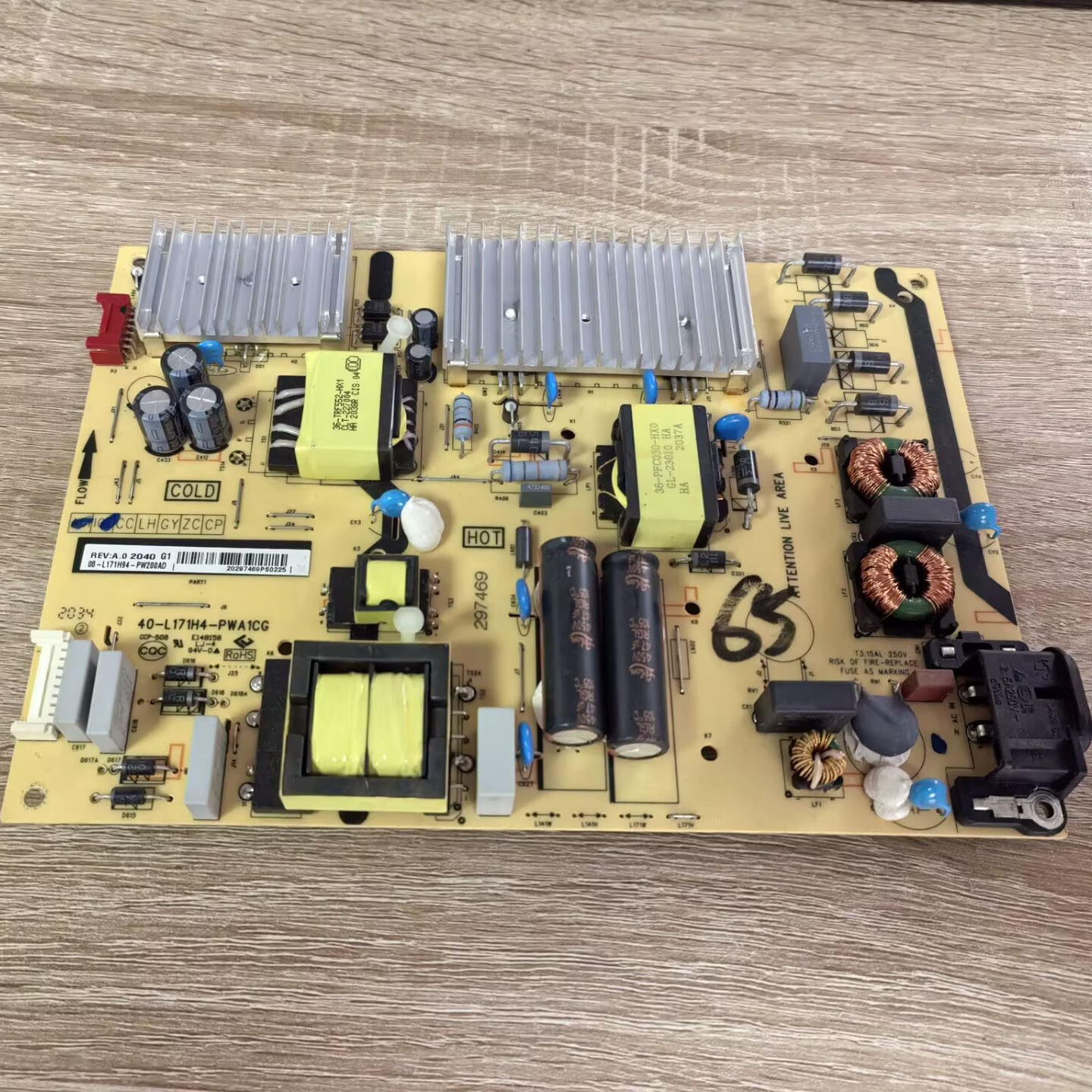 TCL65D9电源板40-L171H4-PWA
