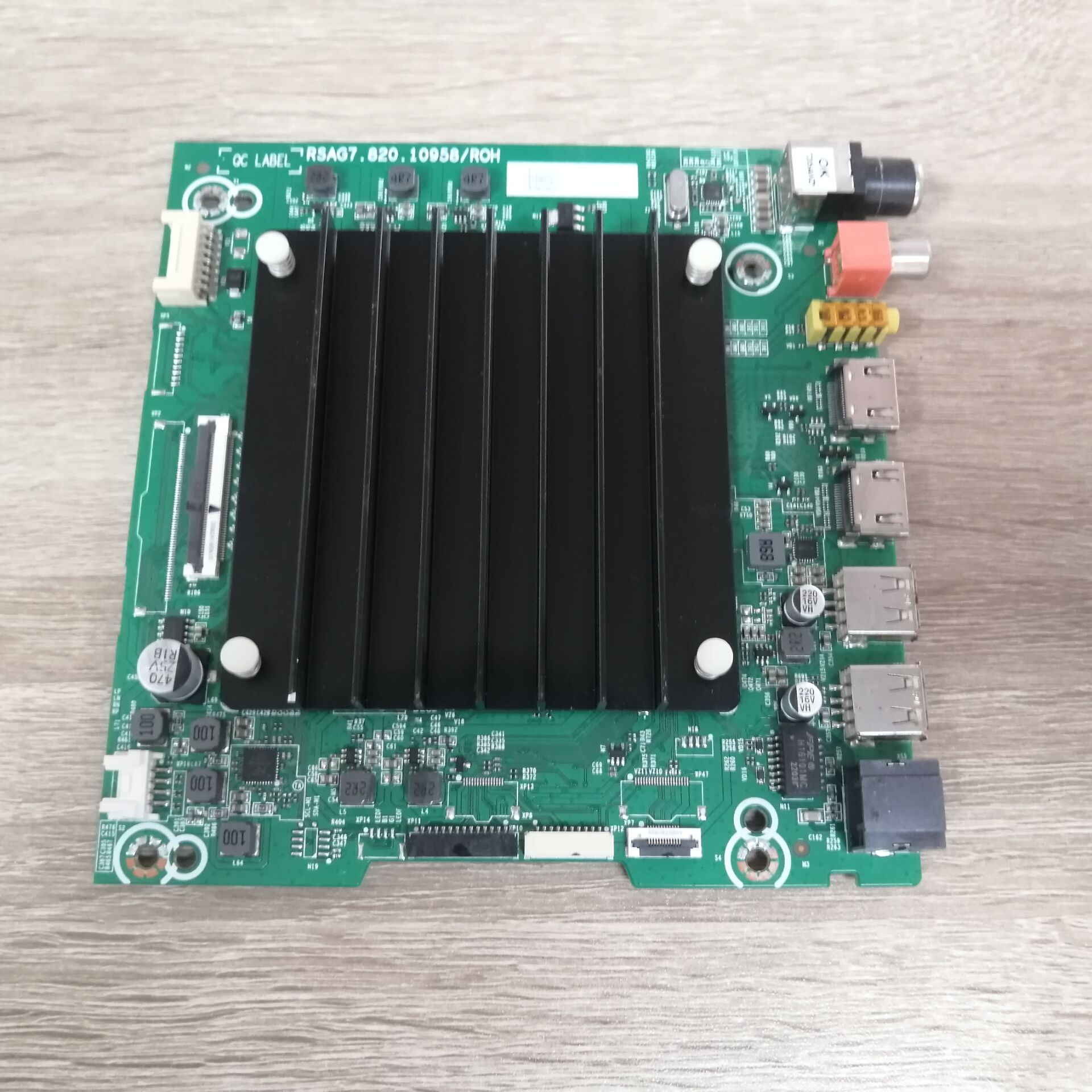 海信70V1F-SBOM9A主板RS