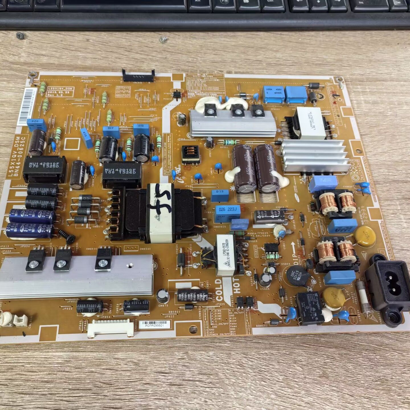 三星UA55F6400AJ电源板BN44-0062