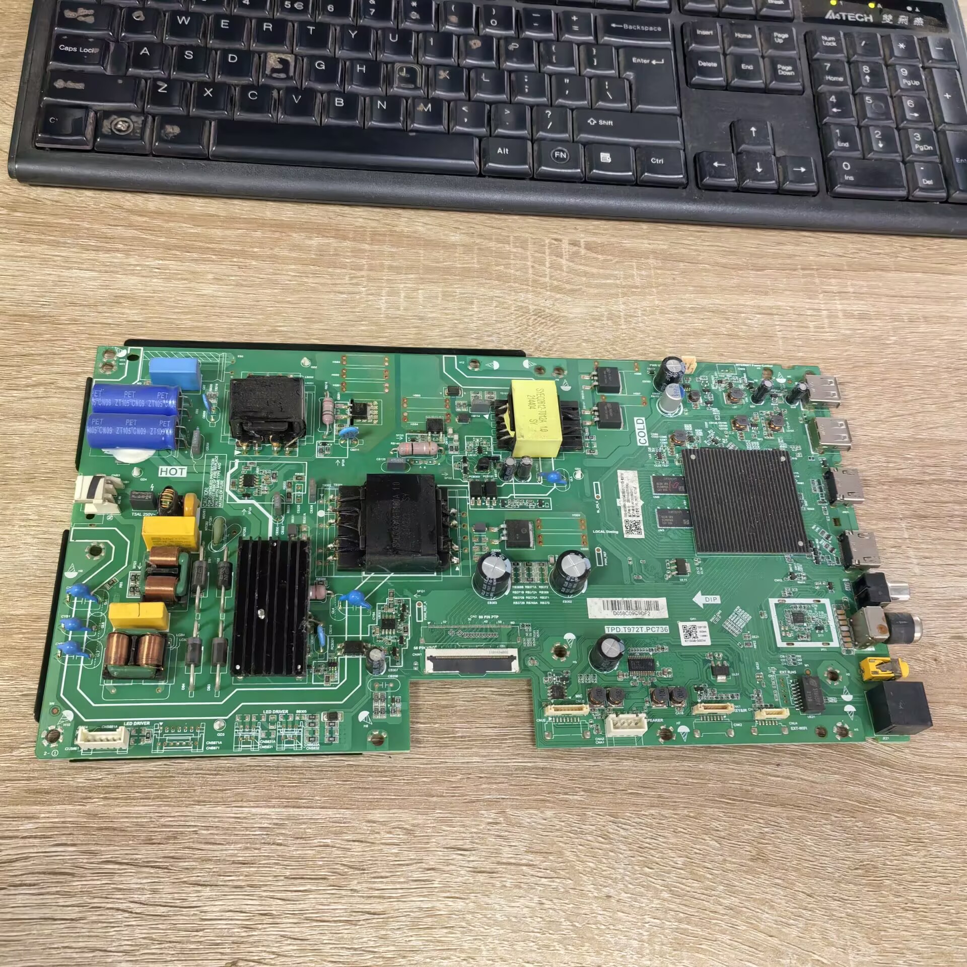 海尔LU55C7主板TPD.T972T.PC736