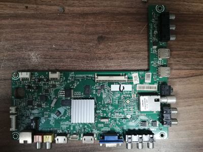 &海信LED42K520J3DBOM1主板