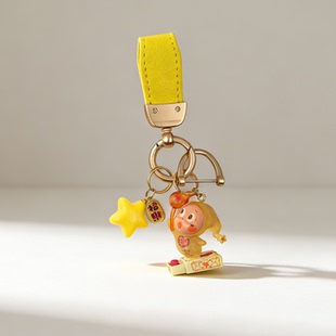 原创新款星星人钥匙扣怦然心动系列包包挂饰潮玩手机挂件新年礼物