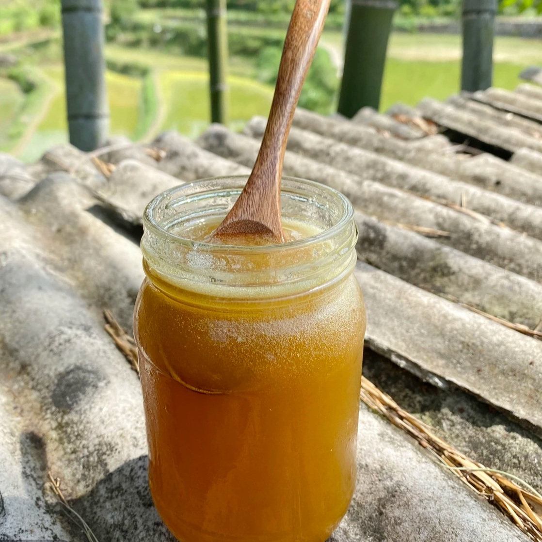 正宗土蜂蜜纯正天然野生农家自产无添加黑蜂蜜 一年仅割一次