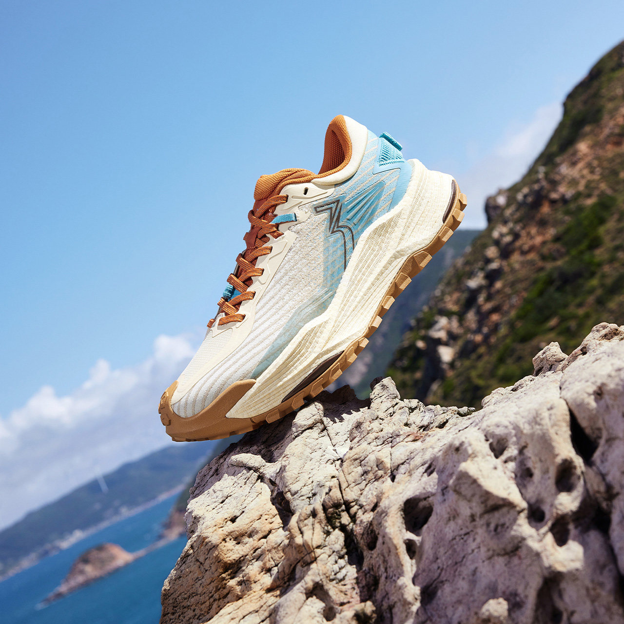 361武霞2.0运动鞋网面透气户外越野登山鞋耐磨防滑减震跑步鞋男款