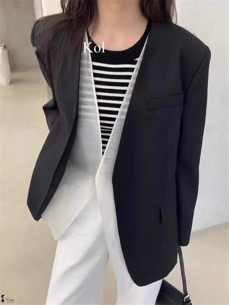 小众设计2023秋季新款简约休闲干练内衬V领修身宽松气质西装外套