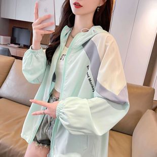 薄款防晒衣女夏季新款初中高中学生空调衫大码宽松时尚透气外套潮