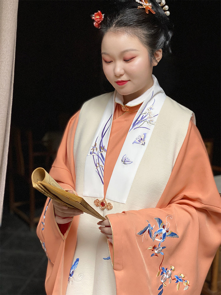 SUI QI NATURAL [XIANGCHENZI] 뚱뚱한 MM 대형 명나라 스타일 스탠드 칼라 경사 옷깃 가운 여성용 후기 명나라 스타일 HANFU