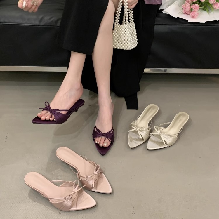 大码女鞋41一43胖脚宽肥蝴蝶结法式小凉拖鞋女夏外穿配裙子高跟拖