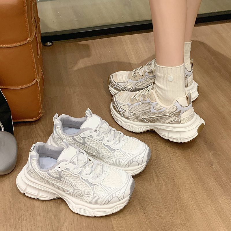 大码女鞋41一43胖脚宽肥厚底老爹鞋女透气网面跑步休闲百搭运动鞋
