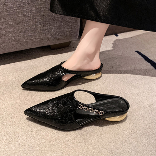 大码女鞋41一43胖脚宽肥复古尖头包头半拖鞋女一脚蹬懒人穆勒凉拖