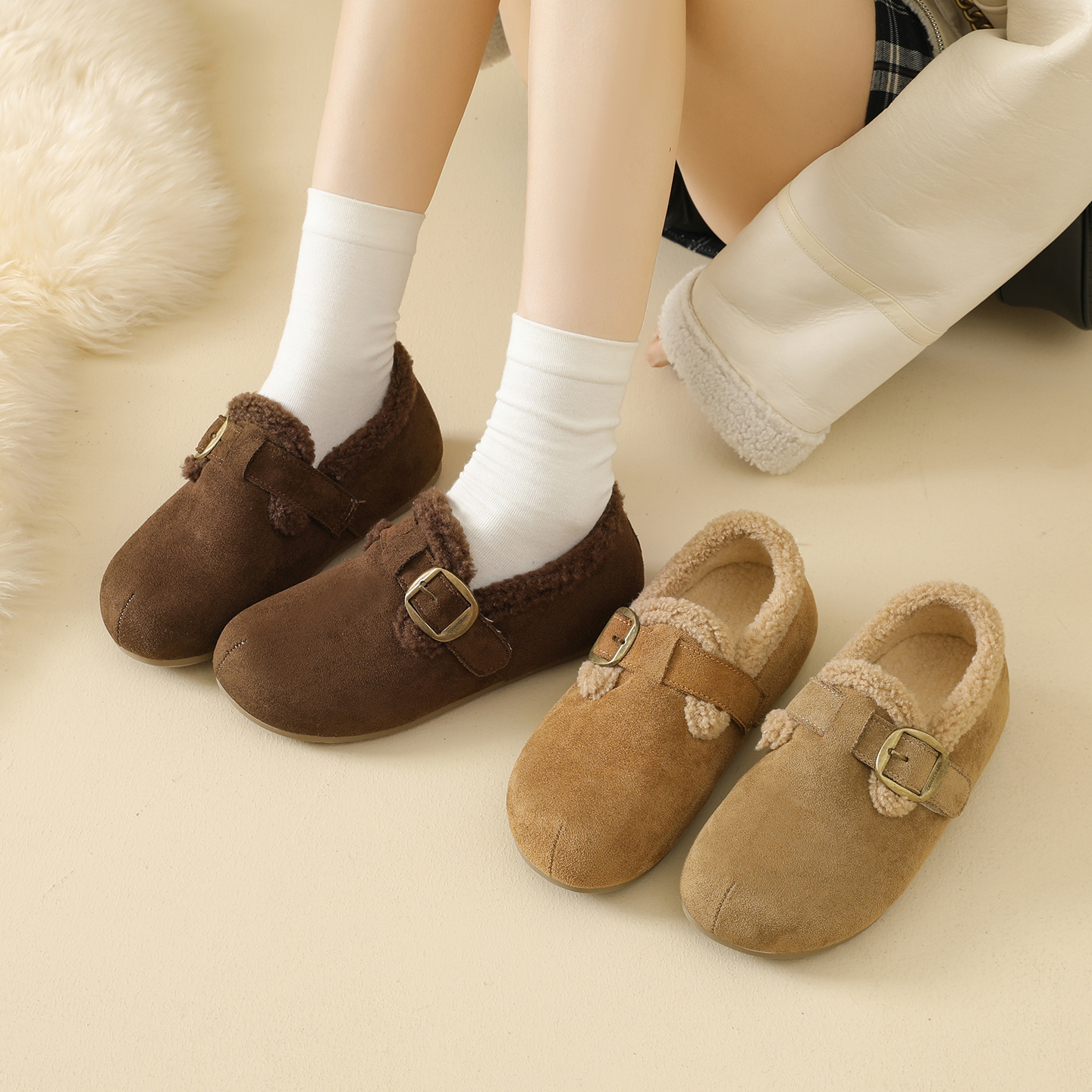 大码女鞋41到43胖脚宽肥厚底勃肯鞋女2025冬季新款加绒保暖大棉鞋