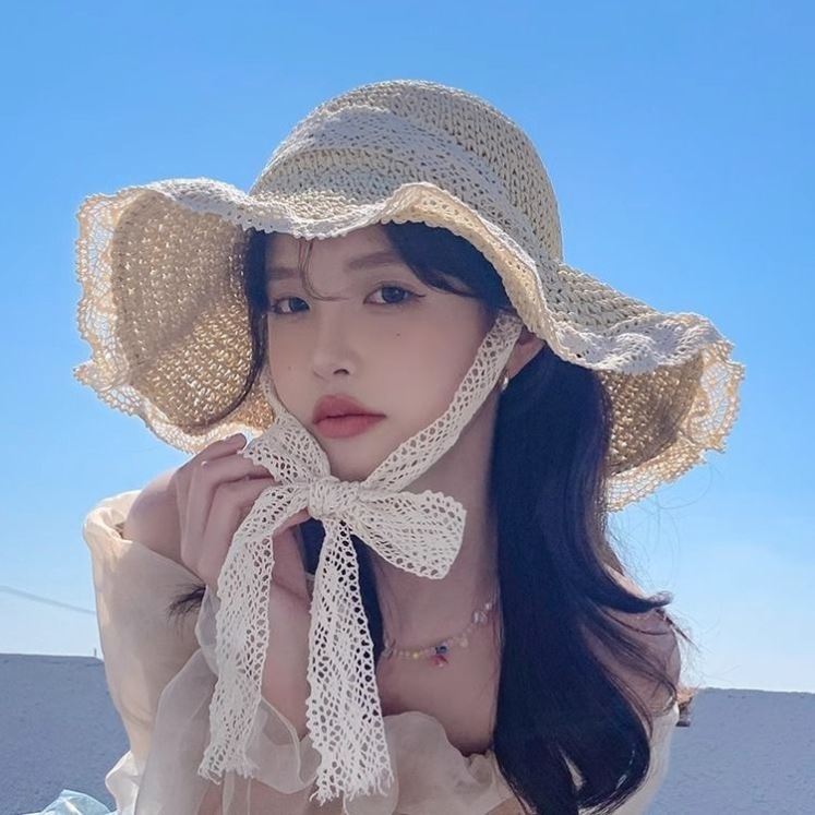 草帽海边帽子ins系带草编帽女夏出游防晒沙滩太阳帽蕾丝边遮阳帽