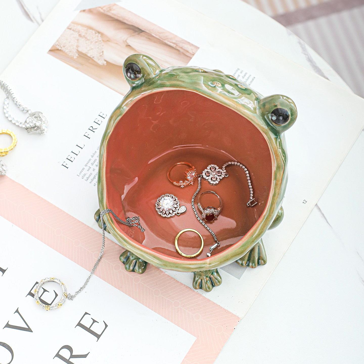 卡通青蛙造型陶瓷首饰盒创意个性收纳盒防氧化饰品盒多功能摆件