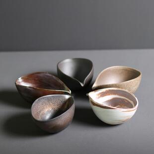Matcha bowl粗陶抹茶碗带嘴鎏金釉不规则形状点茶工具茶筅立套组