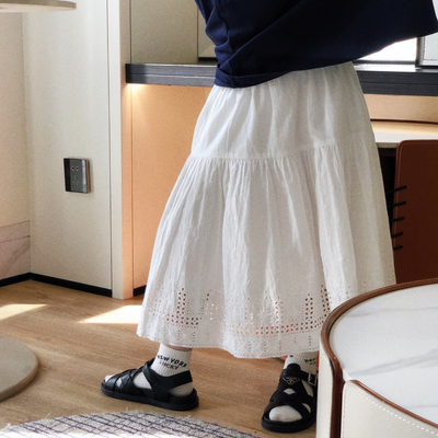 美妞之城 女童绣花棉质白色半身长裙