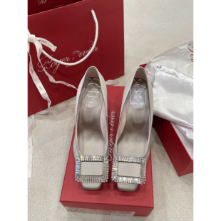 买版 开发钻扣绸缎高跟鞋 方扣几何跟真皮底方头单鞋 benefanfan