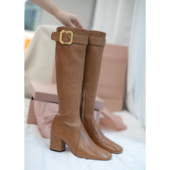 棕色终于来了喵里喵气中跟长靴女2025新款 benefanfan 方头真皮