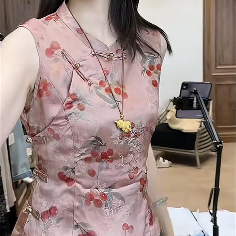 斜襟上衣性感短裙两件套穿搭