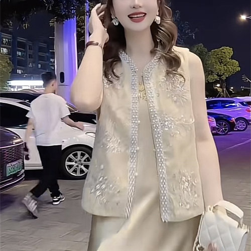 马甲垂感长款宽松遮肉显白连衣裙