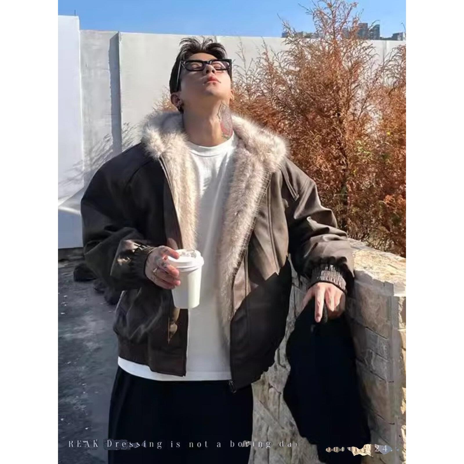 大毛领皮衣外套男秋冬季2025新款加绒痞帅宽松机车服真皮连帽夹克