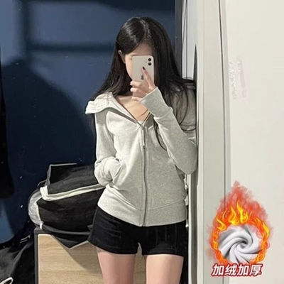 爆款修身运动短外套女秋冬2025新款加绒加厚显瘦连帽美式卫衣休闲